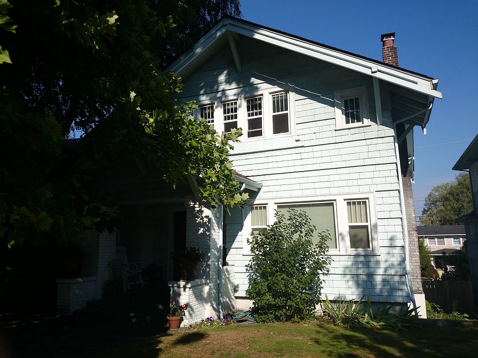 2nd image of 5014 19th Ave NE