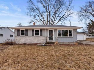 613 Denning Ave, Beaver Dam, WI 53916