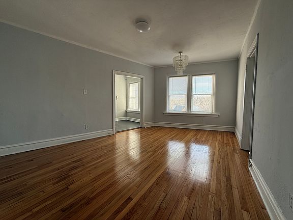 2nd image of 7355 Lindell Blvd APT 300