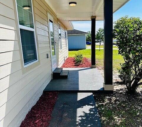3rd image of 2421 SHARON LAKE Drive