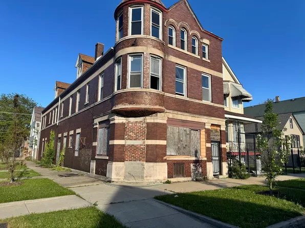 8401 S Brandon Ave, Chicago, IL 60617