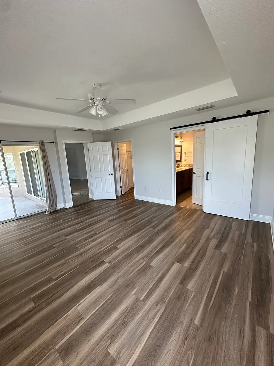 Building Photo - 6501 Manila Palm Way