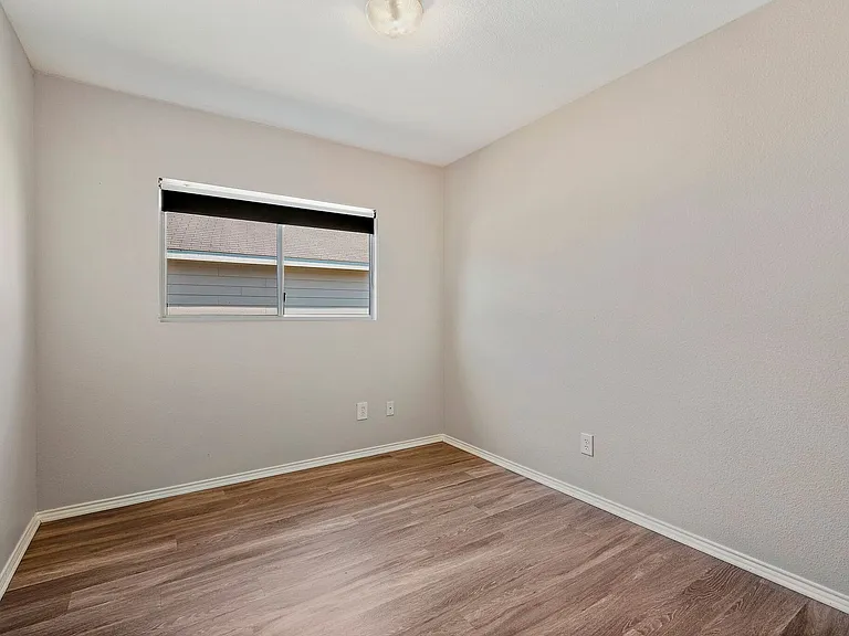 3538 Lantana Fls — Photo 22