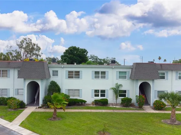 389 S McMullen Booth Rd APT 12, Clearwater, FL 33759