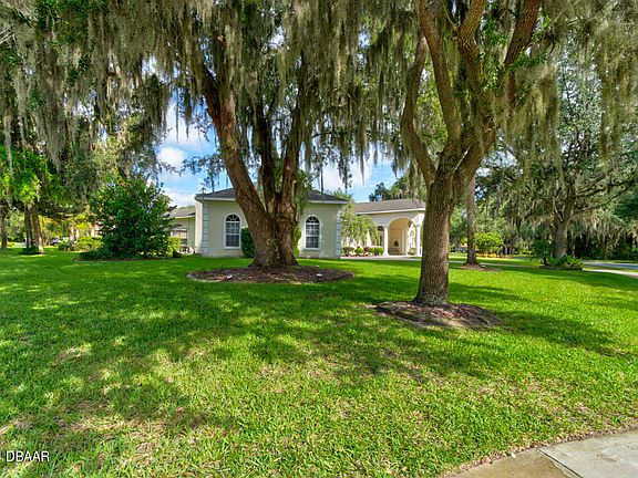 4th image of 87 Emerald Oaks Ln