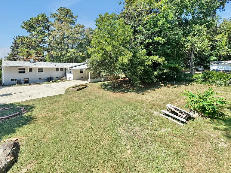316 Hillsboro St — Photo 36