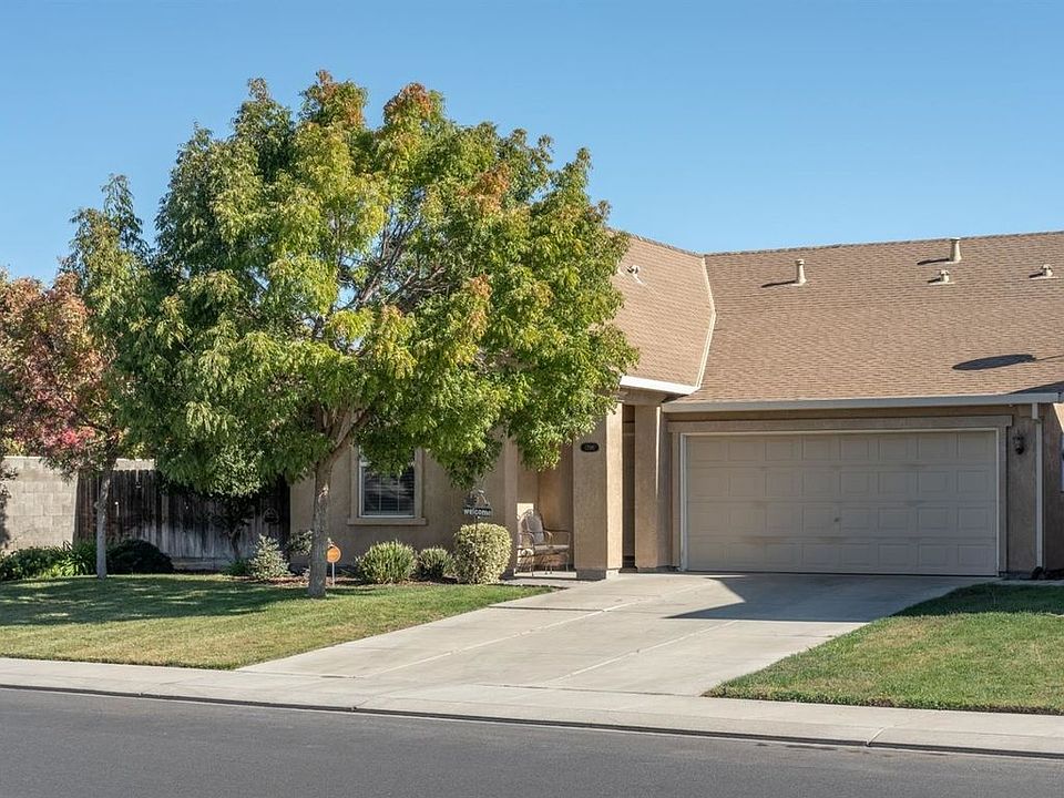 1st image of 1396 Gianna Ln