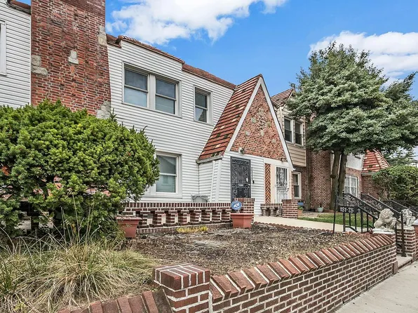 13175 226th St, Springfield Gardens, NY 11413
