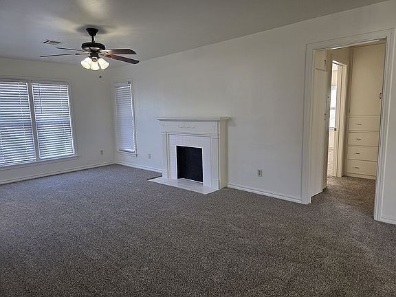 4th image of 3900 NW 15th St