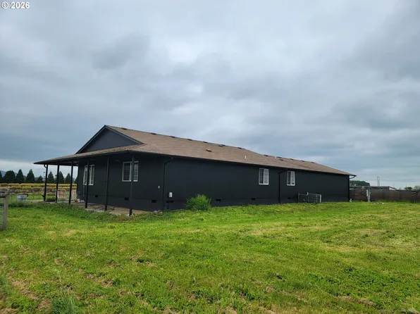 (undisclosed Address), Brownsville, OR 97327