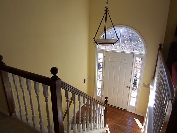 2 story foyer entry