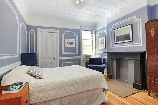 Sold by Corcoran | media 19