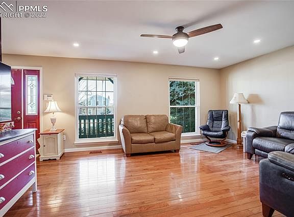 5th image of 6310 Gunnison Ct