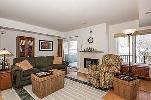 3rd image of 293 Mulholland Ave