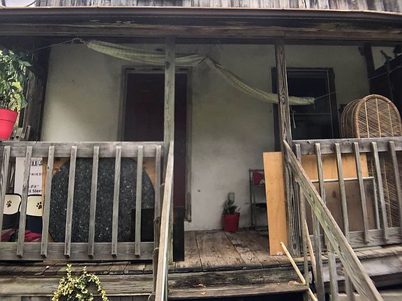 5th image of 70-64 Irish Ln #74