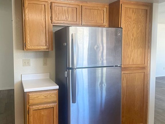 4th image of 2957 Seminole Dr