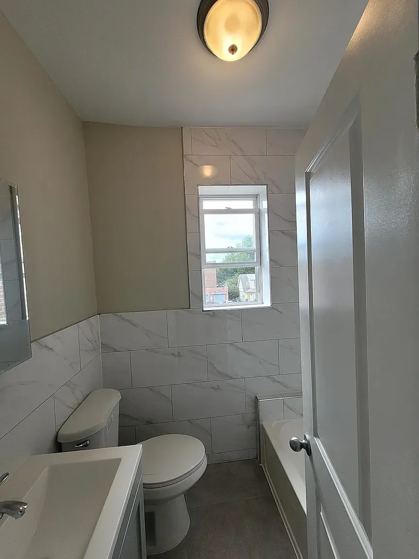 2 bed, 800 sqft, $1,899 — Photo 3