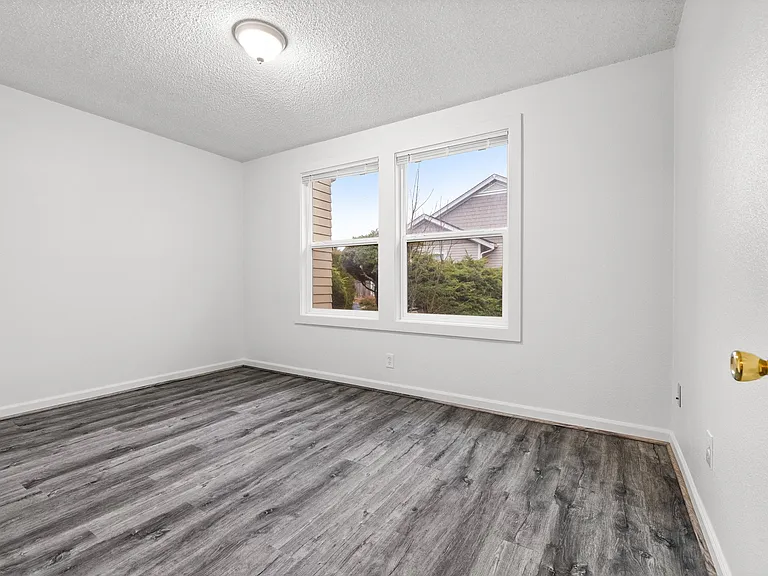 1017 7th Ave SW — Photo 14