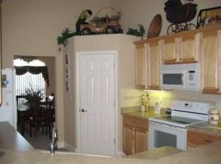 9875 SE 67th Avenue Rd, Belleview, FL 34420