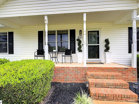 2nd image of 551 Quail Creek Rd