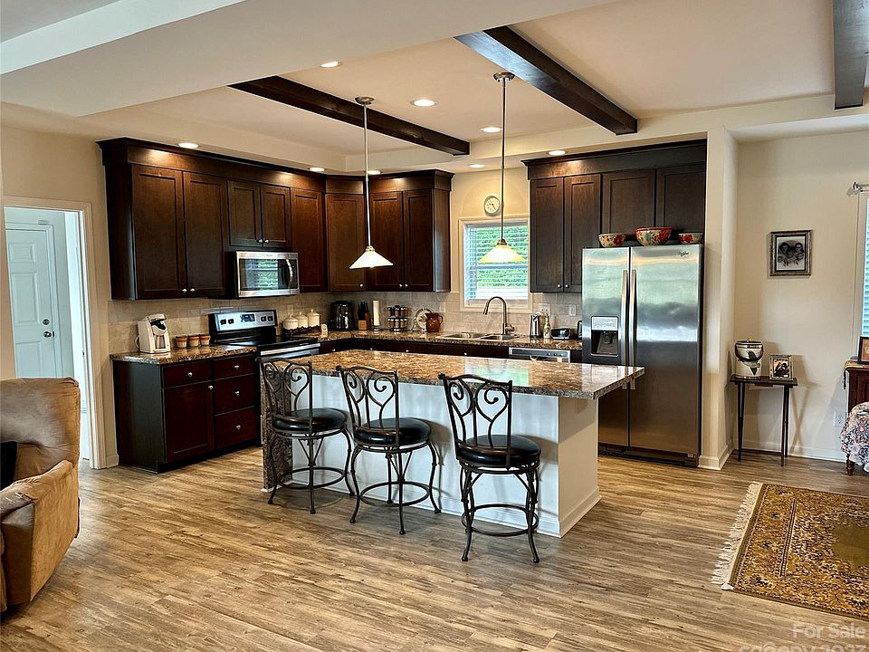 1012 Happy Plains Rd, Taylorsville, NC 28681 MLS 4029222 Zillow