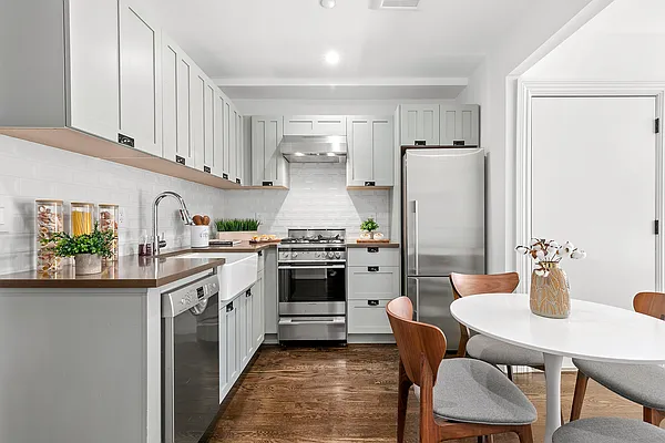 Rented by Compass | media 3