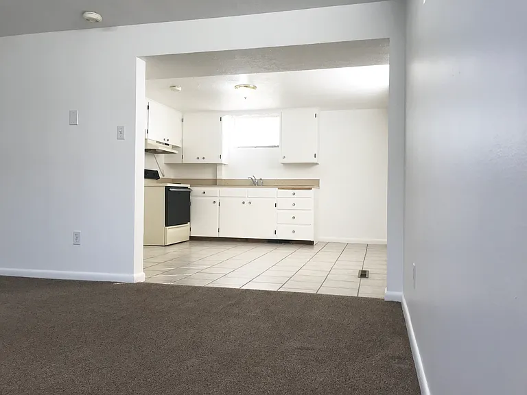 5120 S 1950 W #2 — Photo 4