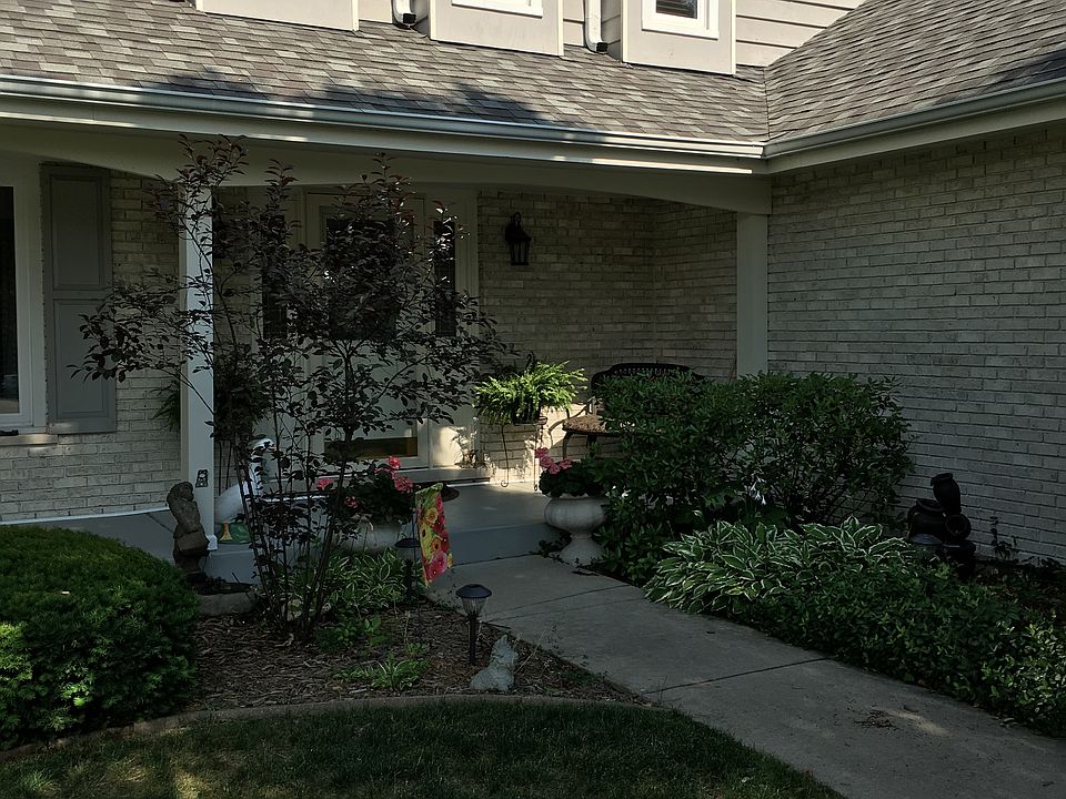 2nd image of 12631 Wisteria Ct