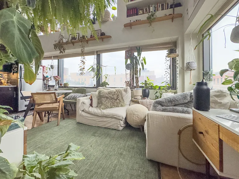 219 1st Ave #Penthouse 1 — Photo 6
