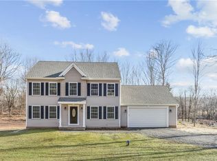 206 Jackson Hill Rd, Middlefield, CT 06455