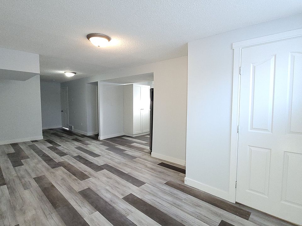 1st image of 343 N Penworth Way SE