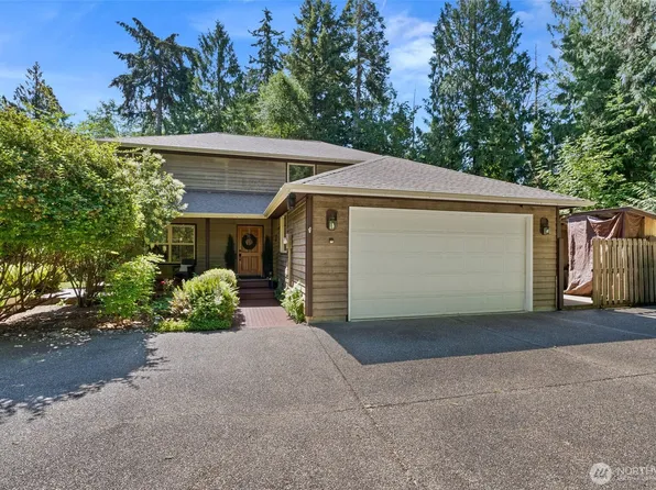 3627 Snug Harbor Road NE, Olympia, WA 98506