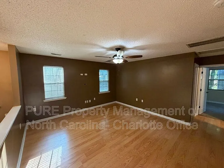 6606 1st Ave — Photo 6