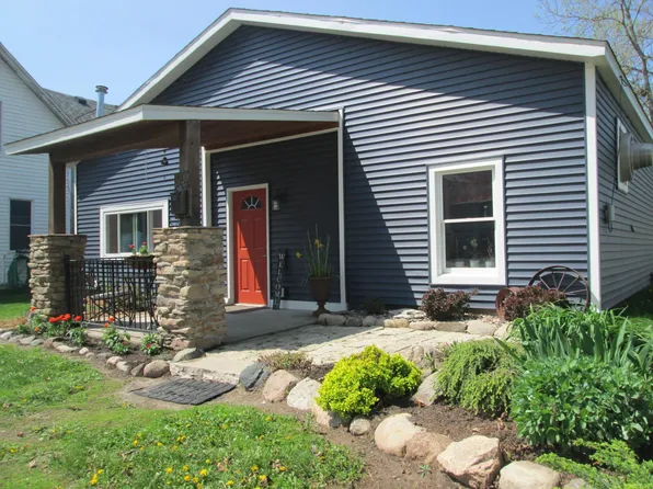 114 Langford Ave, Kenyon, MN 55946