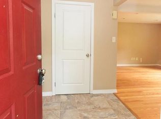 10931 Harpers Square Ct, Reston, VA 20191