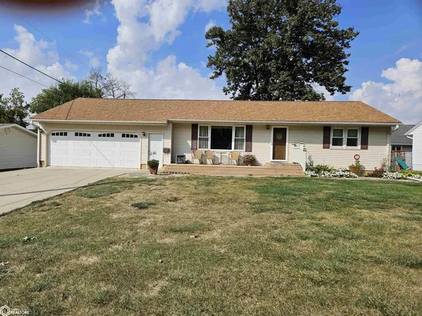 310 11th St N, Humboldt, IA 50548