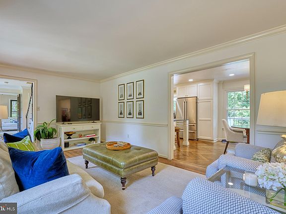4th image of 10506 Samaga Dr