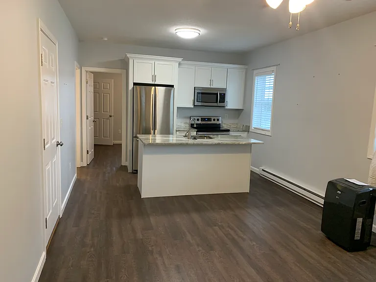 25 Grace St #2 — Photo 2