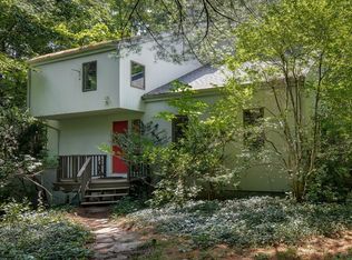 10 Farm St, Dover, MA 02030