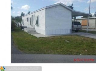 8671 SW 18th Pl, Davie, FL 33324