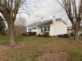 456 West St, Greeneville, TN 37745