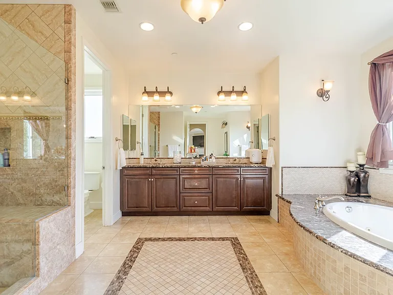 10817 W Stallion Ranch Rd — Photo 39