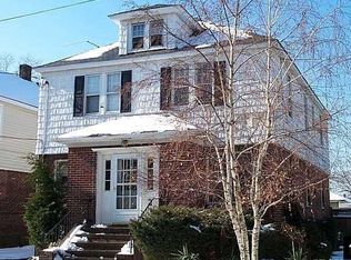 2 Franklin Pl #2L, Farmingdale, NY 11735
