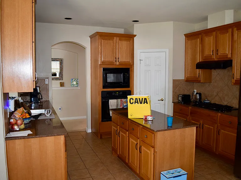 3621 Nandina Dr — Photo 14