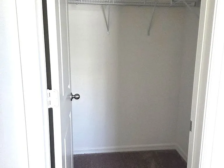 2779 Raindrop Run St — Photo 21