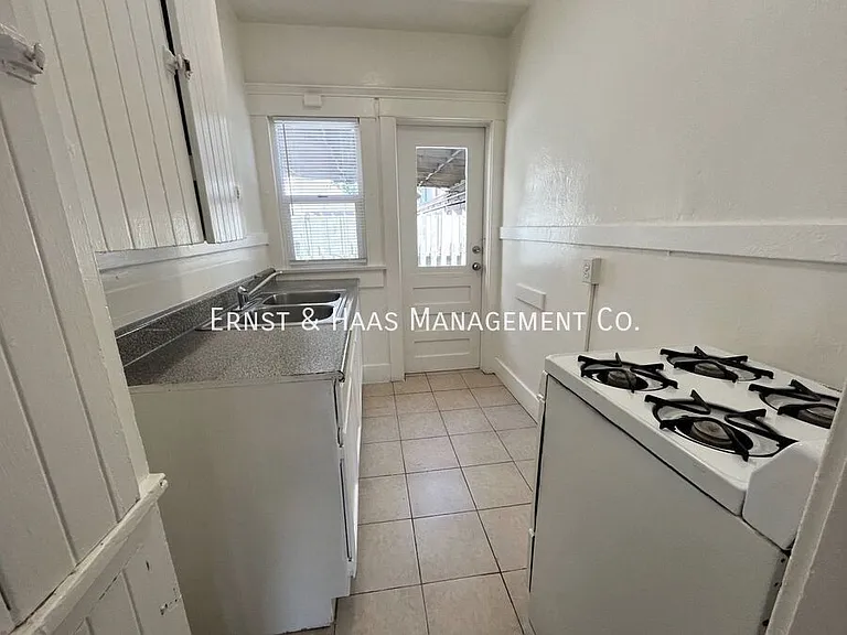826 Magnolia Ave #3 — Photo 4