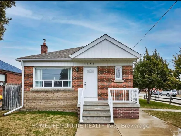 1377 Warden Ave, Toronto, ON M1R 2S3