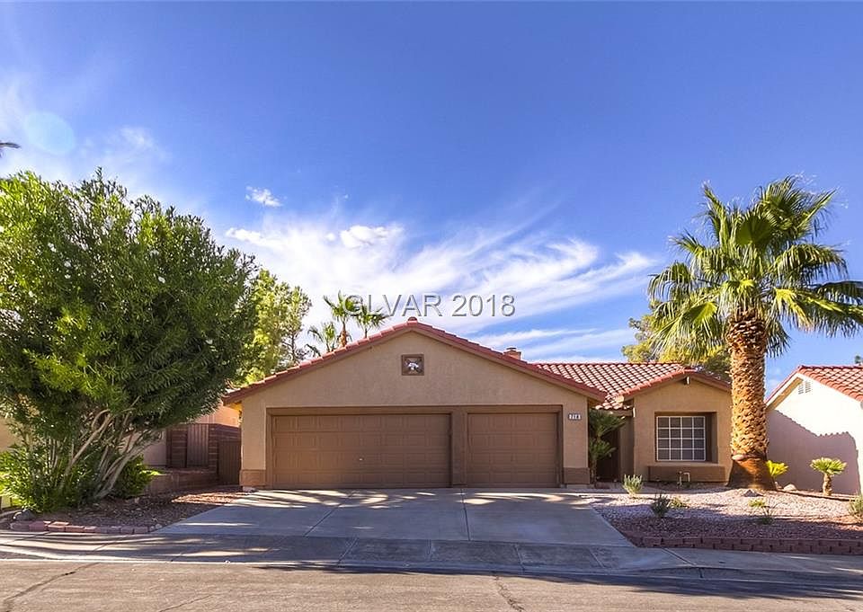 1st image of 718 Cozy Canyon Dr