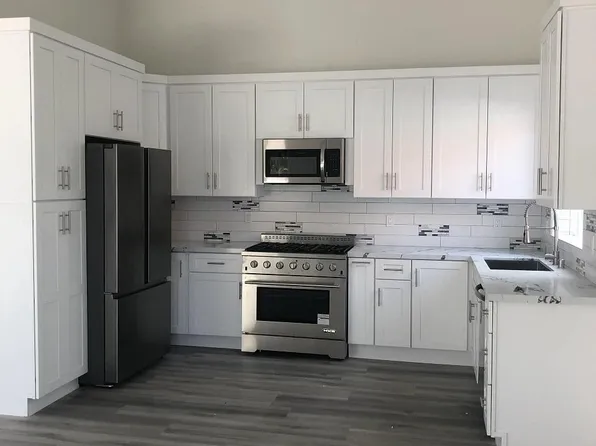 424 Arcadia Dr #424, San Pedro, CA 90731