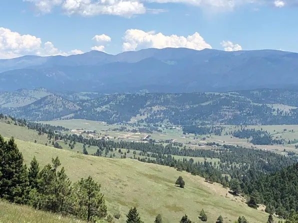 8897 Corbin Rd, Jefferson City, MT 59638